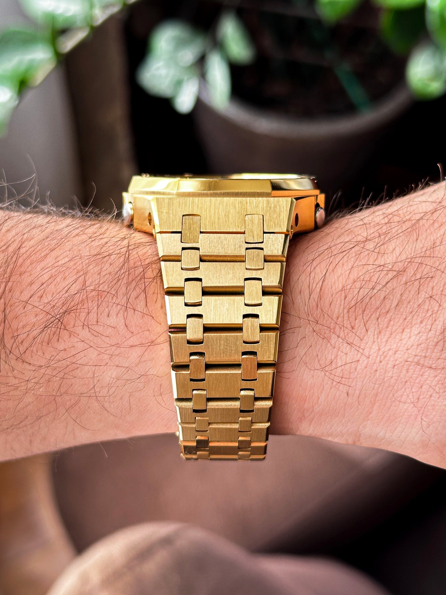 G-SHOCK CasiOak Full Gold - with gold watch dial