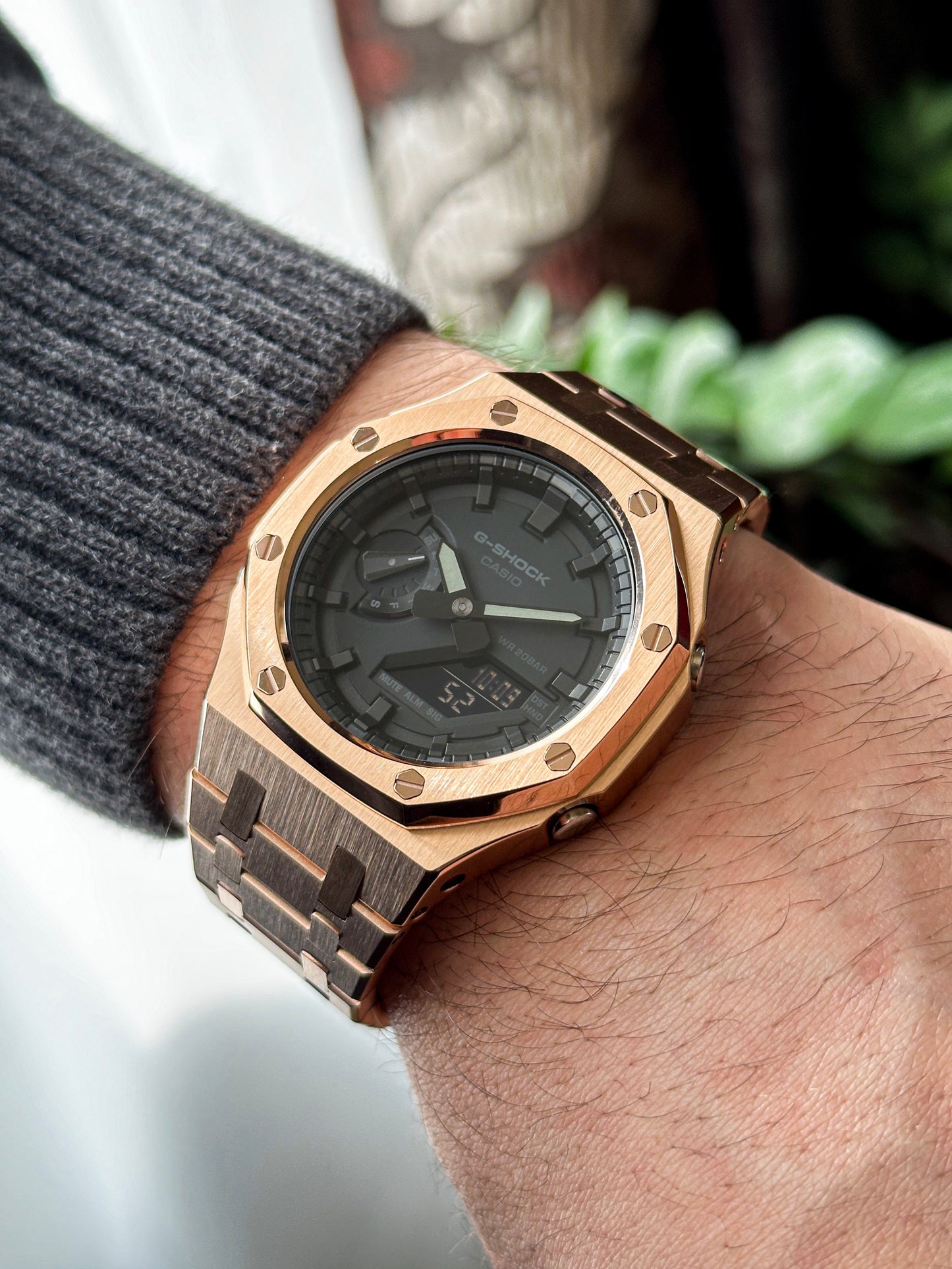 G-SHOCK CasiOak RoseGold-with black watch dial