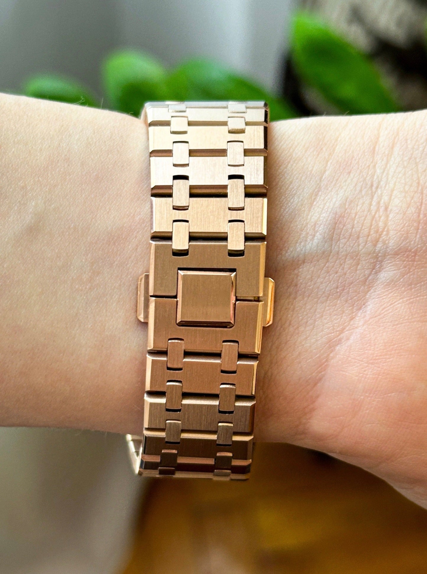G-SHOCK CasiOak Potpuno bronzani - sa krem bronzanim brojčanikom sata