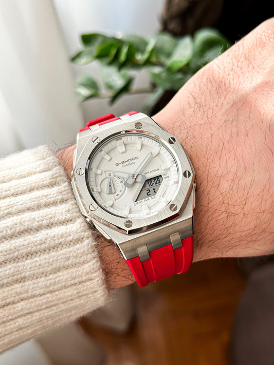 G-SHOCK CasiOak Red-Silver with white watch dial