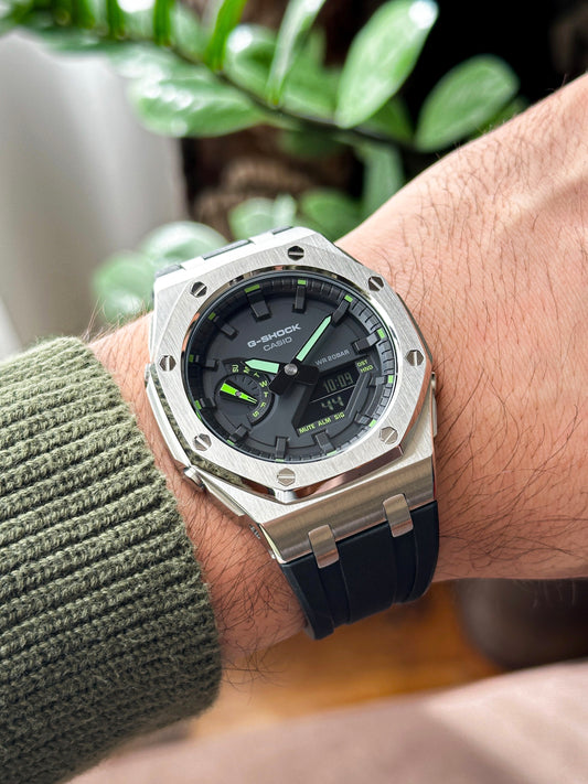 G-SHOCK CasiOak Crno srebrna - sa crno zelenim brojčanikom sata