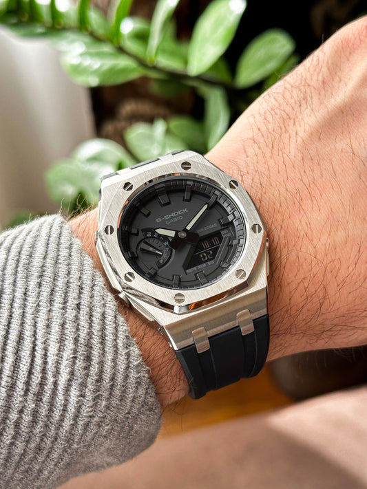 G-SHOCK CasiOak Black-Silver with black watch dial