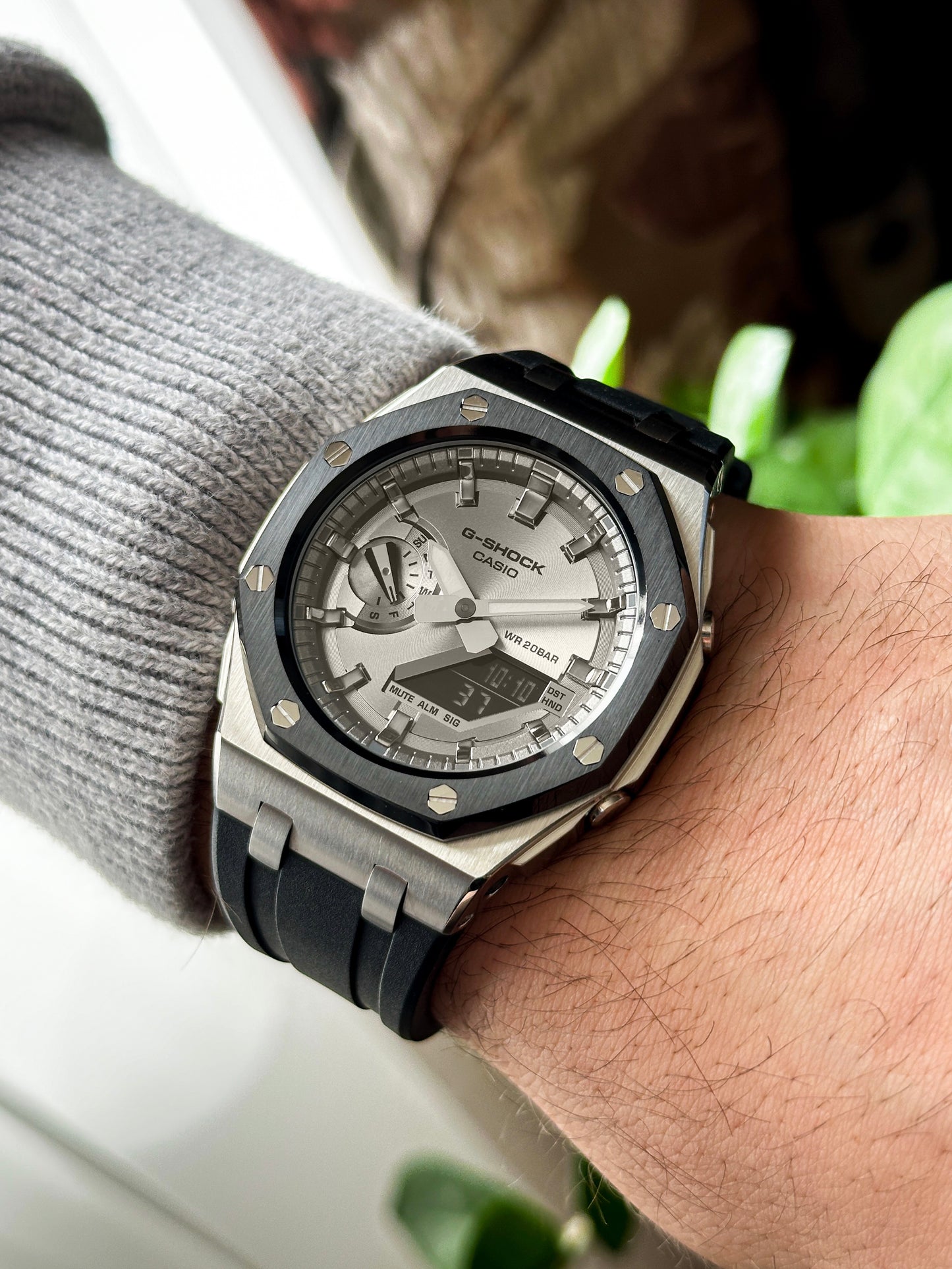 G-SHOCK CasiOak Panda with silver watch dial