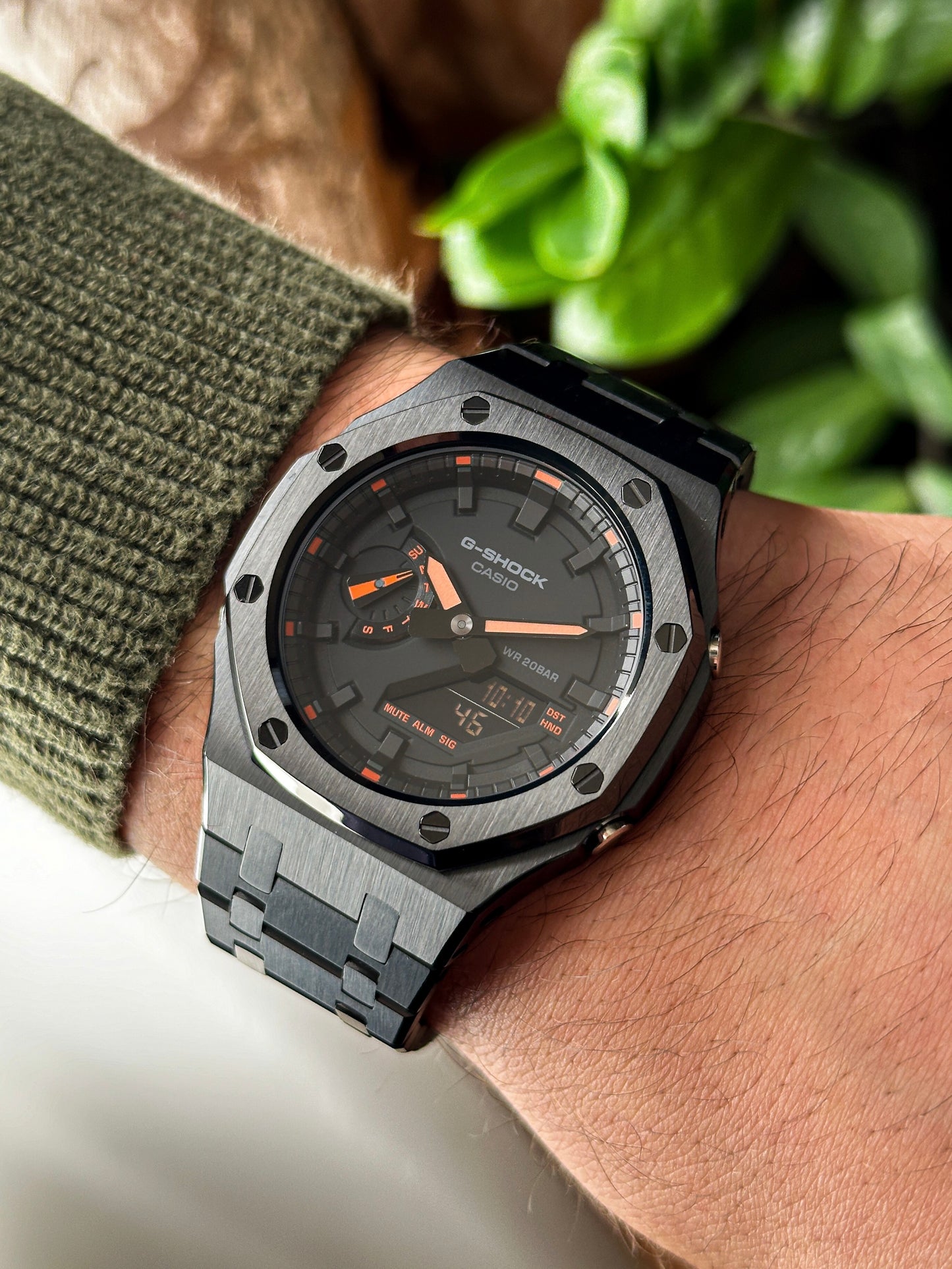 G-SHOCK CasiOak Full Black-with black and orange watch dial