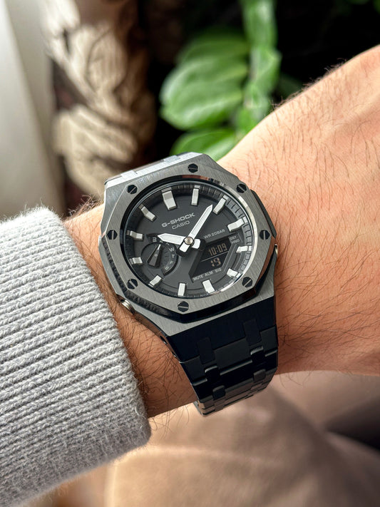 G-SHOCK CasiOak Full Black-with black and white watch dial