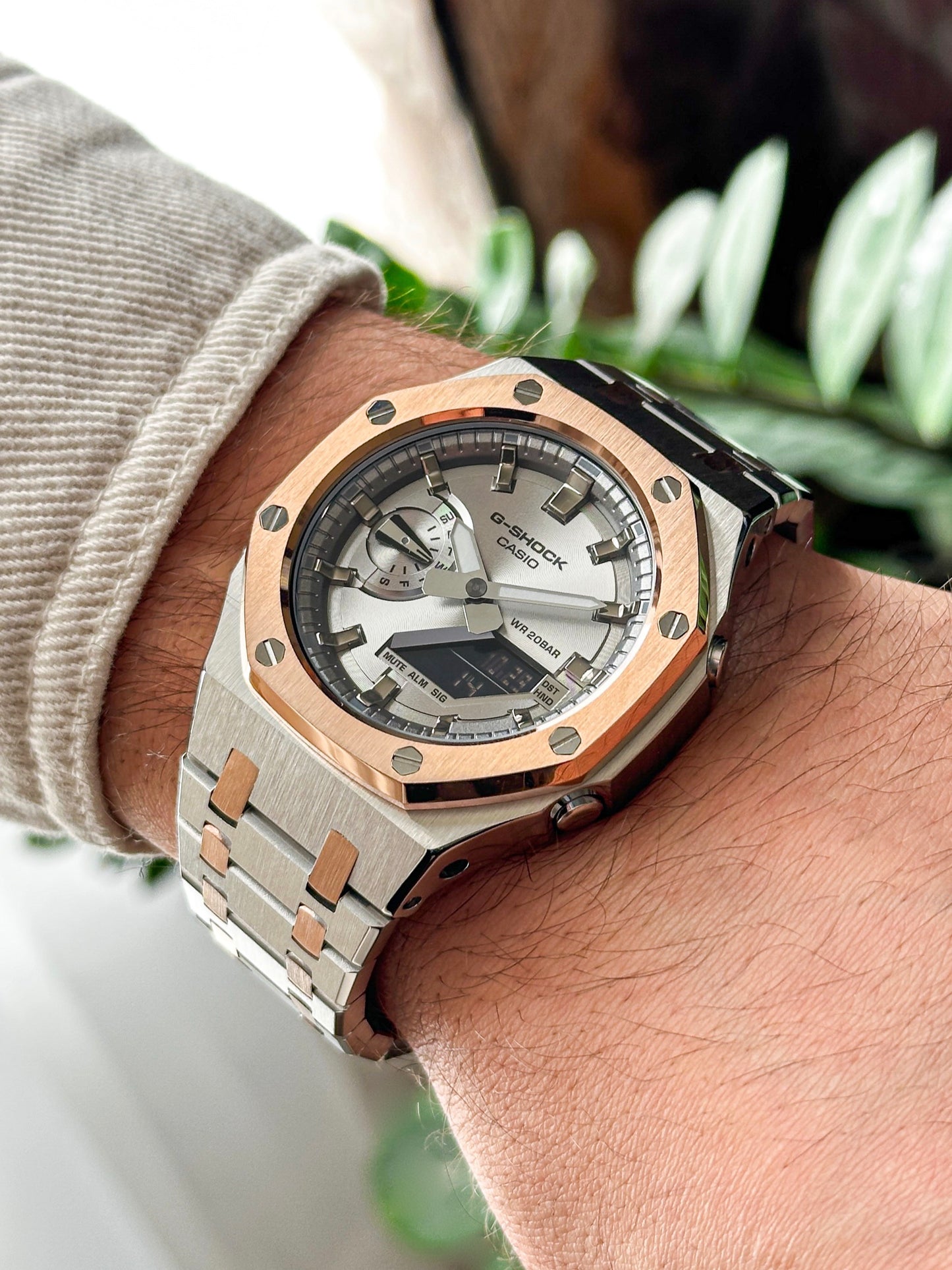 G-SHOCK CasiOak Mix - sa srebrnim brojčanikom sata