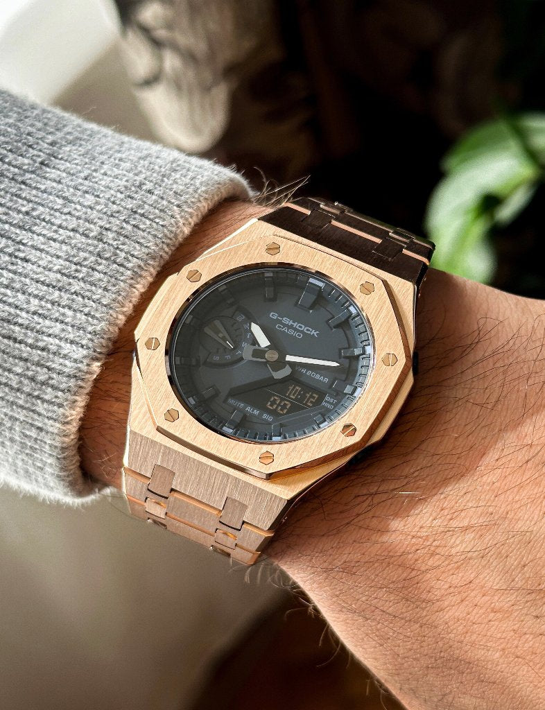 G-SHOCK CasiOak Potpuno bronzana sa teget brojčanikom sata