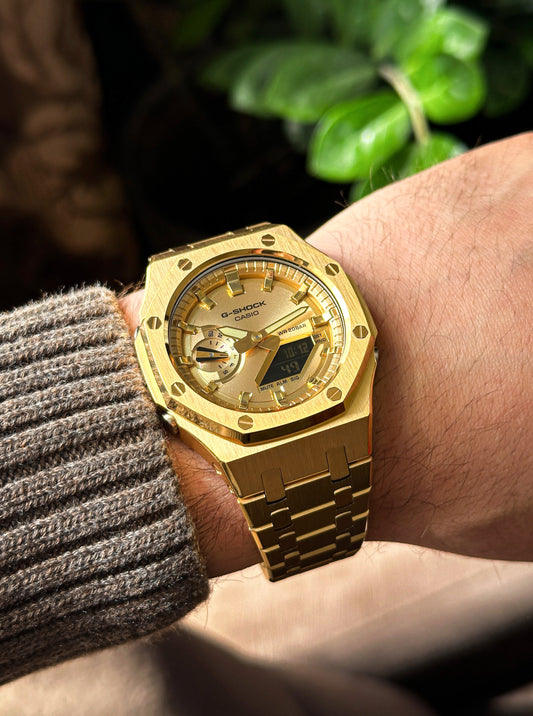 G-SHOCK CasiOak Full Gold - with gold watch dial