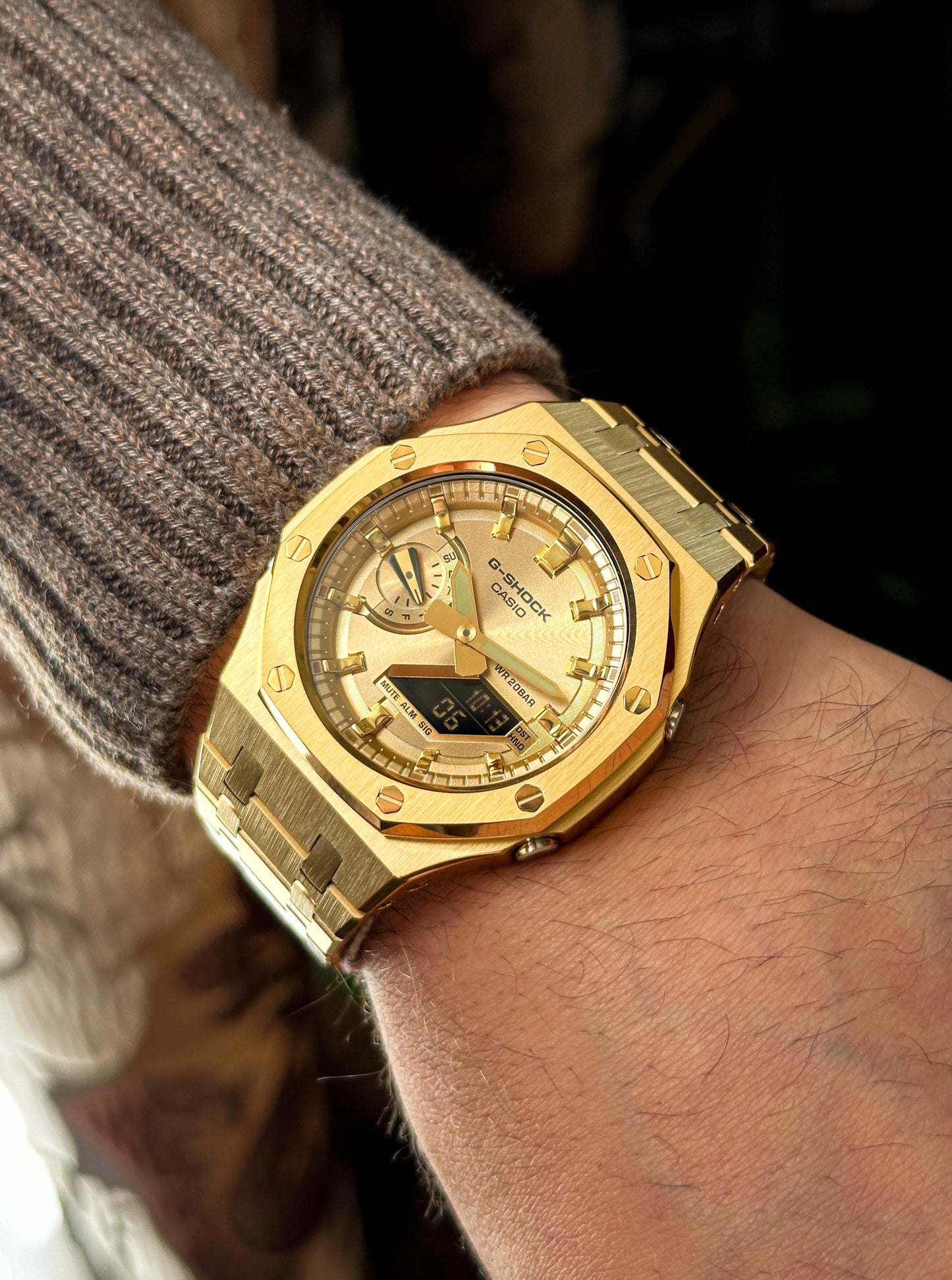 G-SHOCK CasiOak Full Gold - with gold watch dial