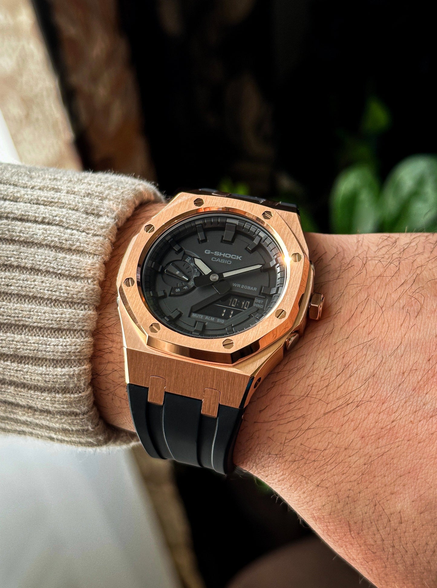 G-SHOCK CasiOak Crno bronzana - sa crnim brojčanikom sata