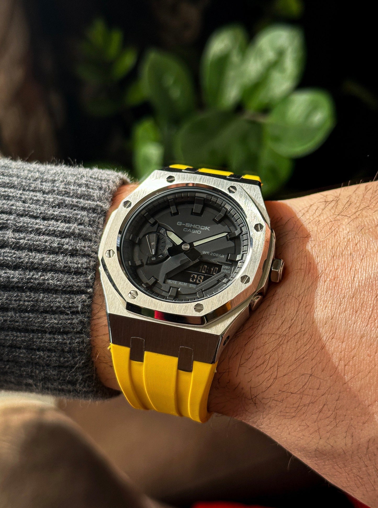 G-SHOCK CasiOak Yellow-Silver with black watch dial