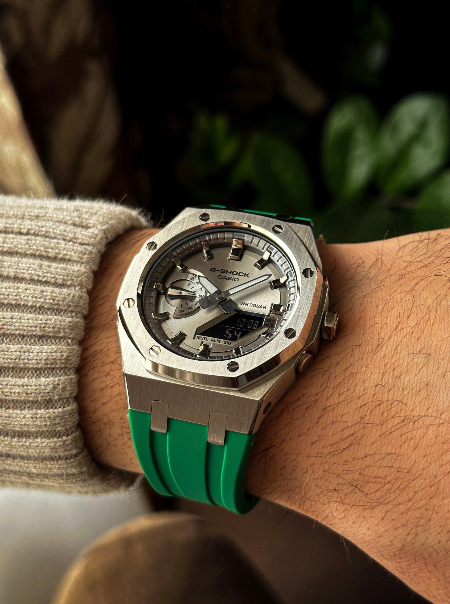 G-SHOCK CasiOak Green-Silver with silver watch dial